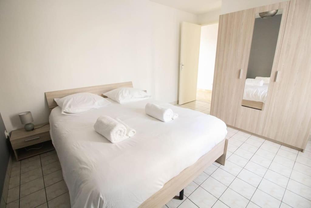Joli T2 Renove / Wifi / Grand Parking Prive Appartement La Couronne  Buitenkant foto